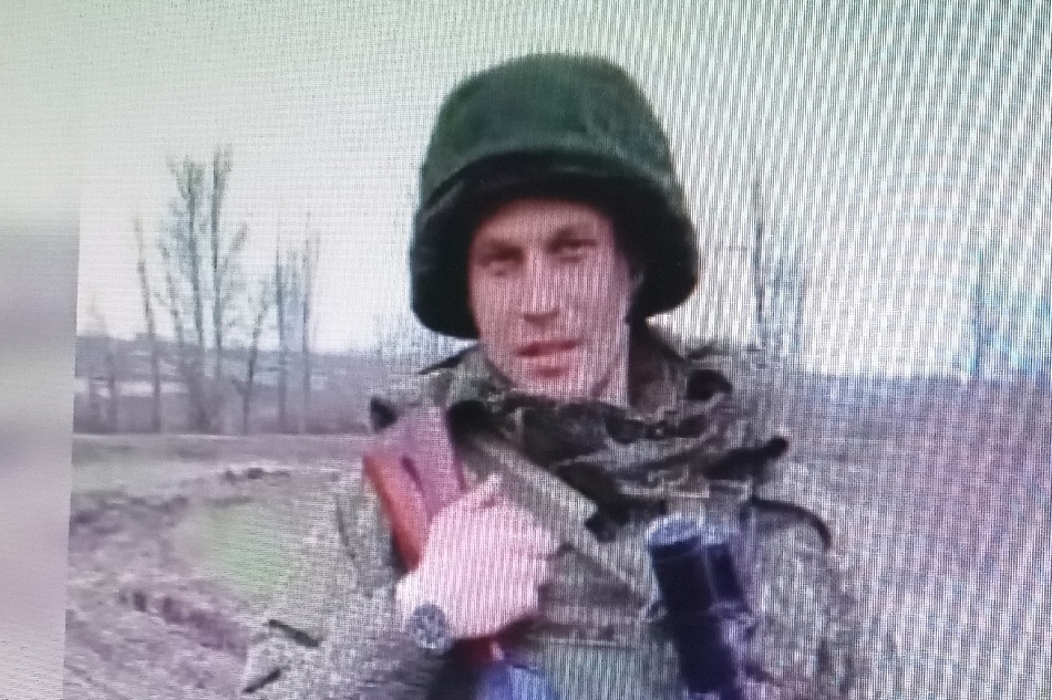 Брянцы простились с погибшим в зоне СВО бойцом Иваном Кутузовым