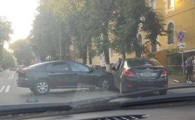 На Горького в Брянске из-за аварии возникла пробка