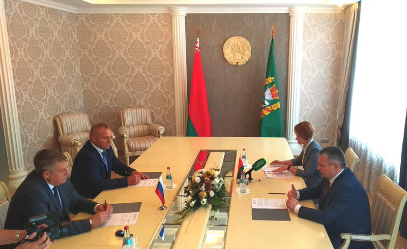Брянский губернатор приехал с рабочим визитом в Гомельскую область Республики Беларусь