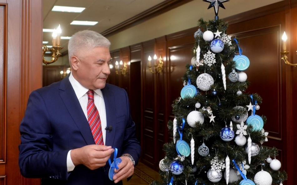 Глава МВД России Колокольцев исполнил новогоднюю мечту 10-летней девочки из Брянска