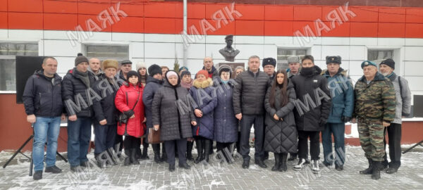 В Новозыбкове торжественно открыли мемориалы павшим воинам