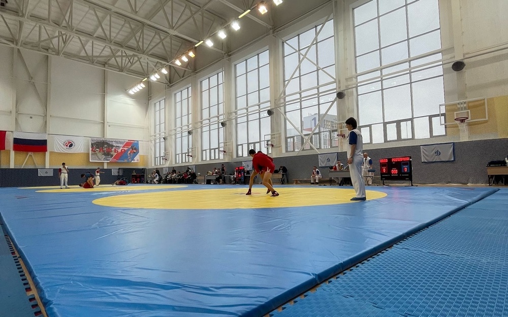 Тренировки, мастер-классы, соревнования: в брянском Дворце единоборств кипит спортивная жизнь