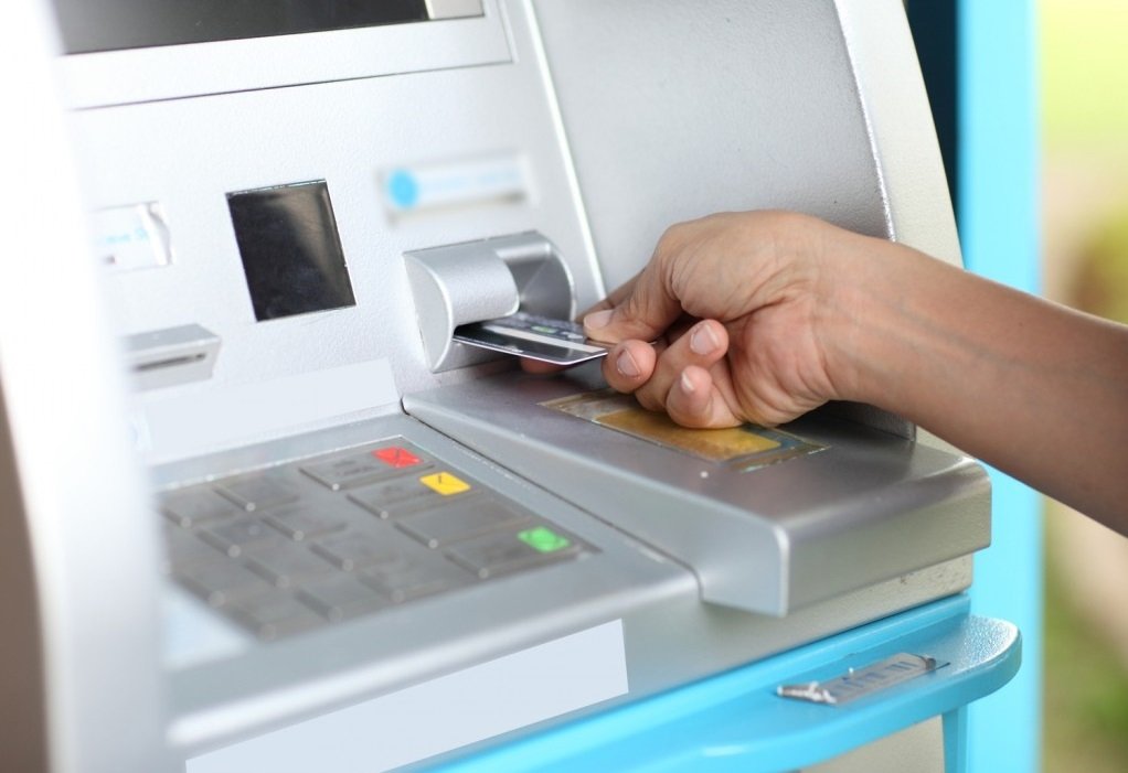 Больше половины клиентов ВТБ отказались от печати чеков в банкоматах