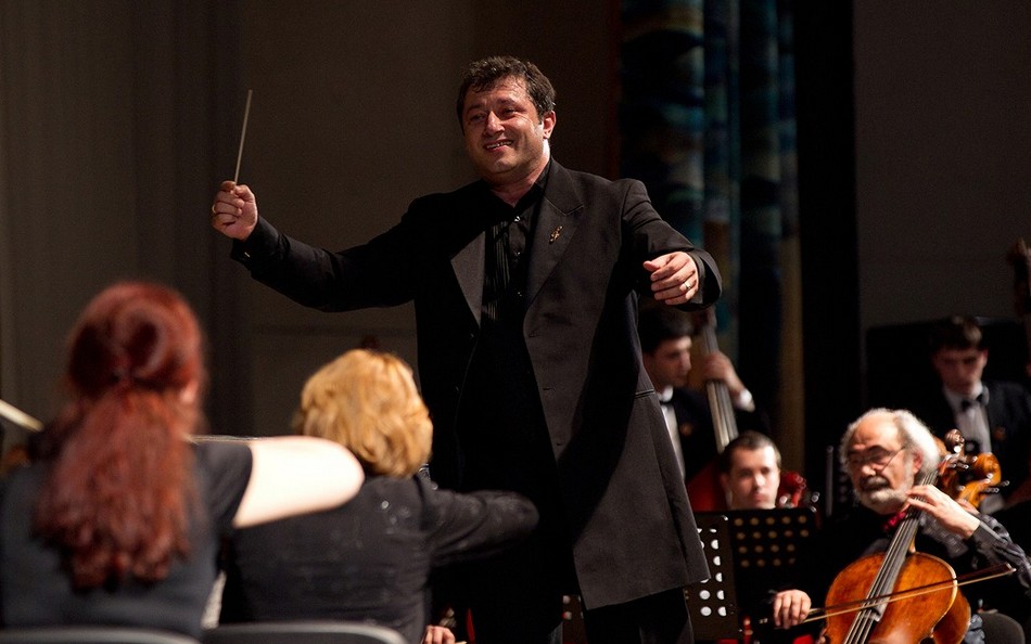 «Русский XX век»: Брянский губернаторский симфонический оркестр откроет сезон