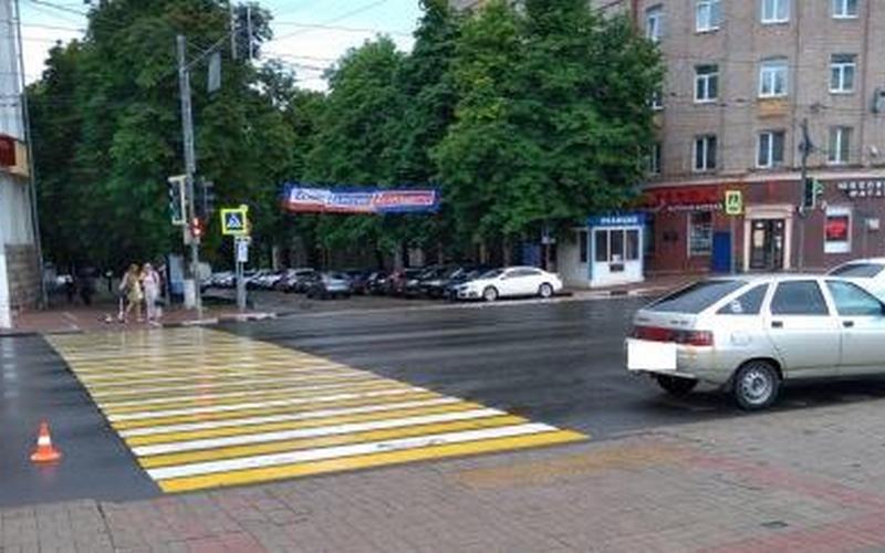 В центре Брянска водитель ВАЗа покалечил 61-летнюю женщину
