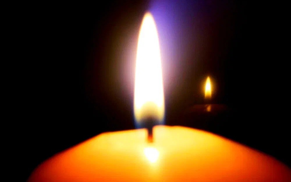 При пожаре на Есенина в Брянске погибла 76-летняя женщина