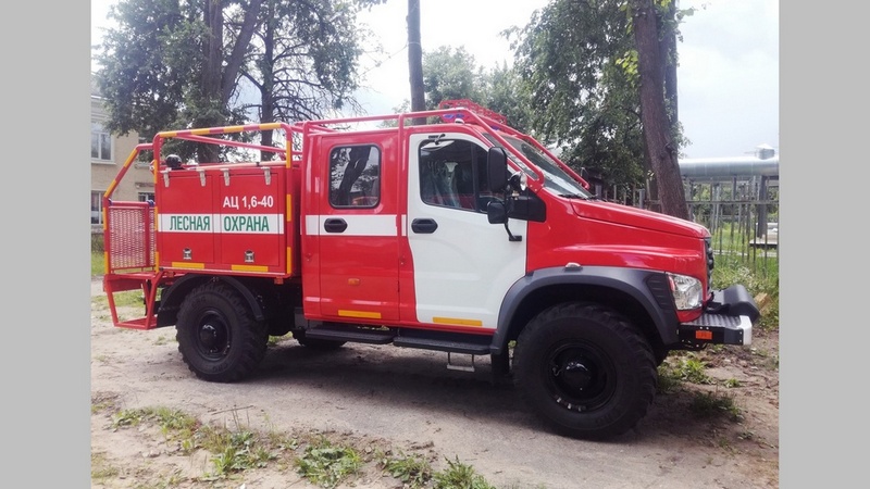 Брянскому управлению лесами приобрели три лесопожарные машины