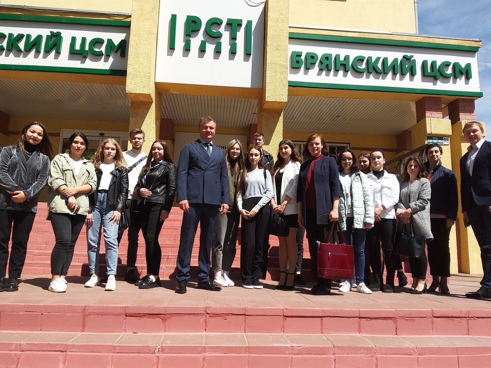 Студенты БГТУ побывали на экскурсии в Брянском ЦСМ