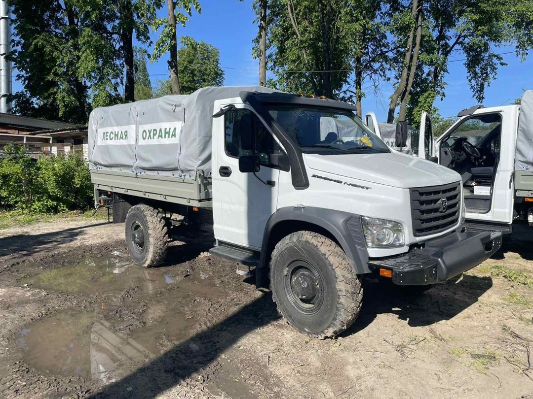 Новые грузовые автомобили закупили для брянской лесопожарной службы