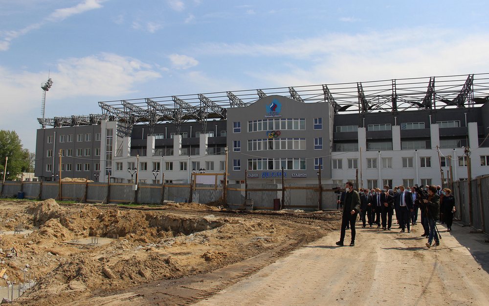 Крытый футбольный манеж стоимостью 400 млн рублей откроется в Брянске