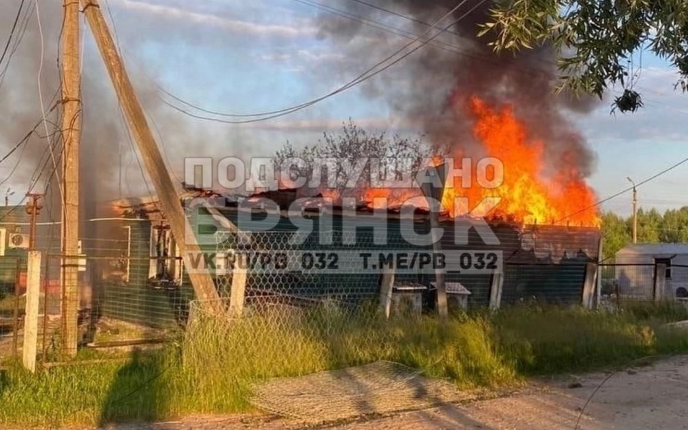 В Ломаковке Стародубского района случился странный пожар