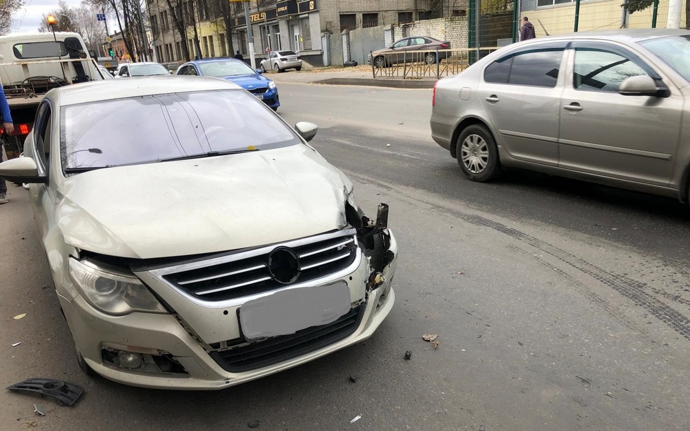 В Брянске в ДТП на Станке Димитрова пострадал 45-летний автомобилист