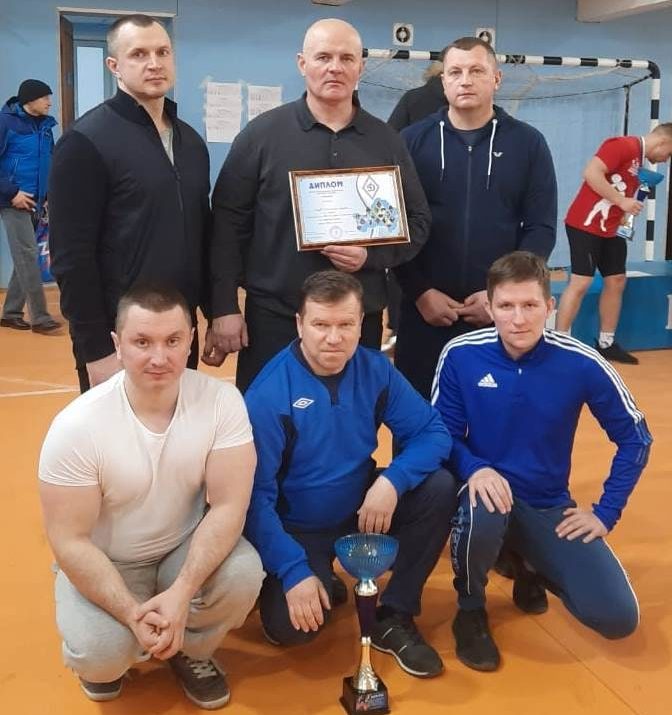 Брянские судьи стали чемпионами по гиревому спорту в чемпионате «Динамо»