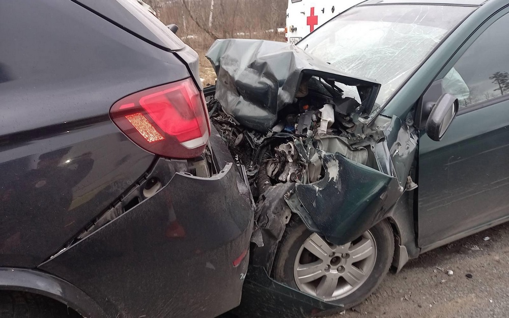 В дорожном бильярде под Карачевом пострадал 35-летний автомобилист