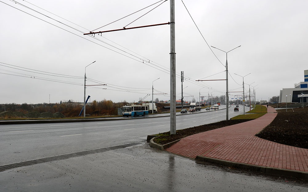 В Брянске начали расширять улицу Объездную возле «Аэропарка»