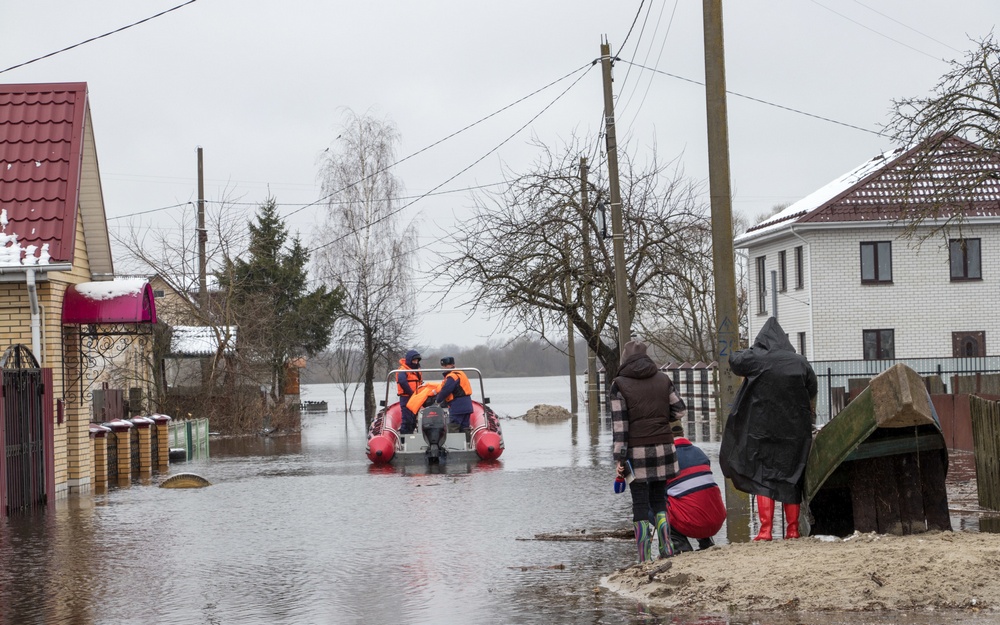 В Брянске 4 дома затопило из-за подъема уровня воды