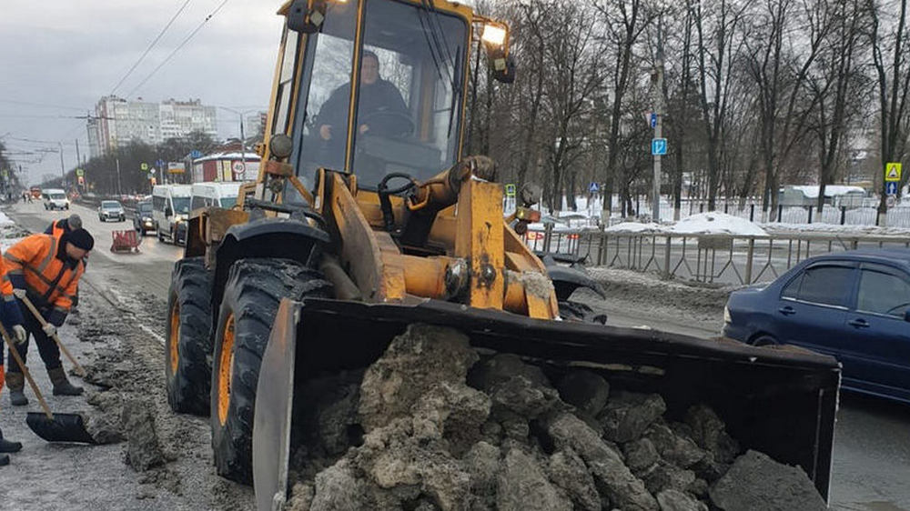 В Брянске в понедельник ограничат движение транспорта по путепроводу в Фокинском районе