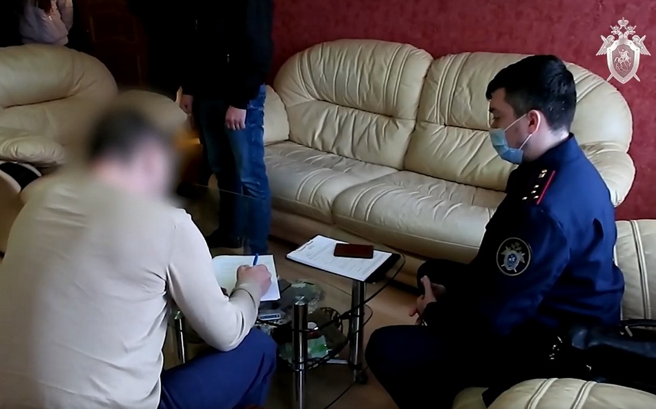 Свою интимную связь с подростками дятьковский депутат снимал на видео