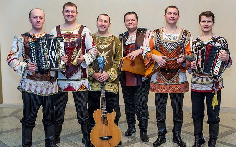 Ансамбль народной музыки «Ватага» выступит перед брянцами в День защитника Отечества