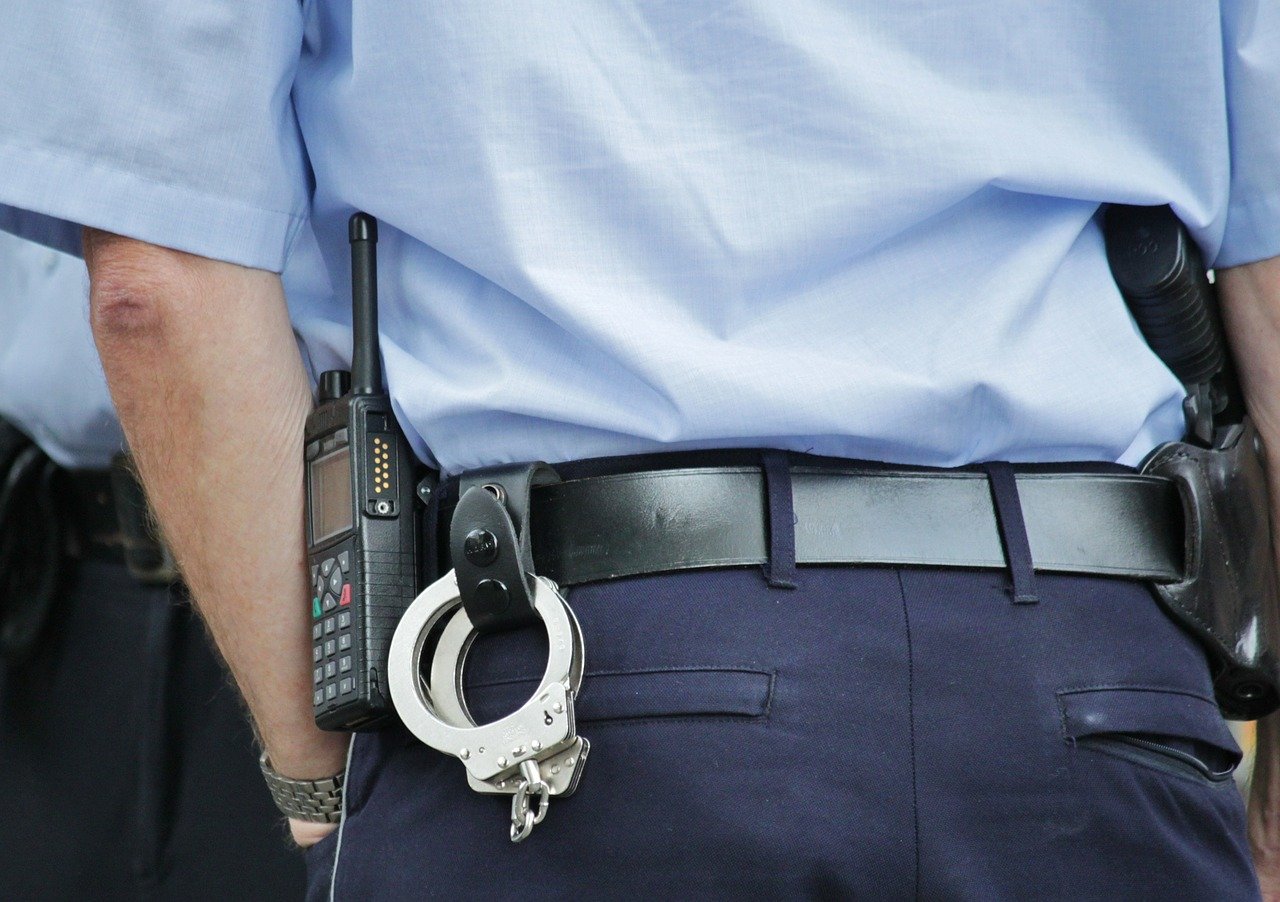 В Клинцах полиция оперативно задержала грабителя