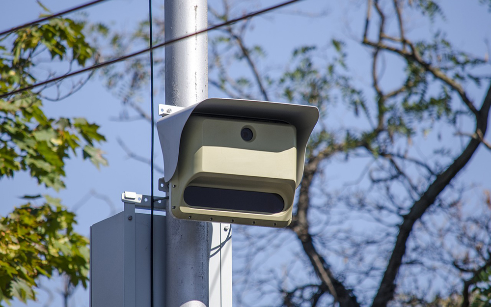 Дорожные камеры появились на улицах Речной и Почтовой в Брянске