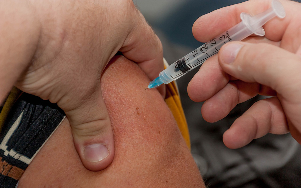 4500 доз вакцины «Спутник V» доставили в Брянскую область