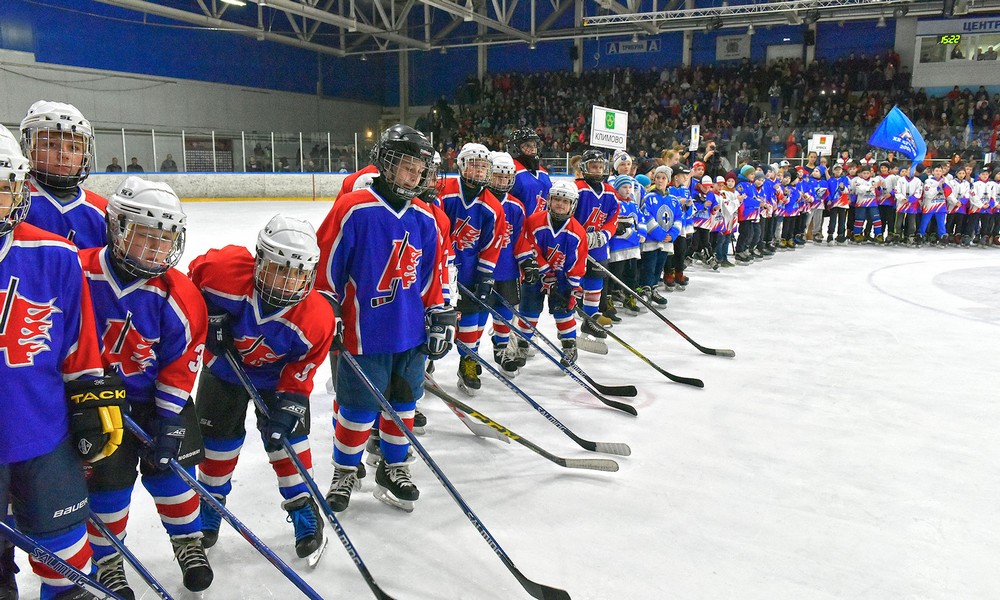 Брянскую область на всероссийском хоккейном турнире представят 4 команды