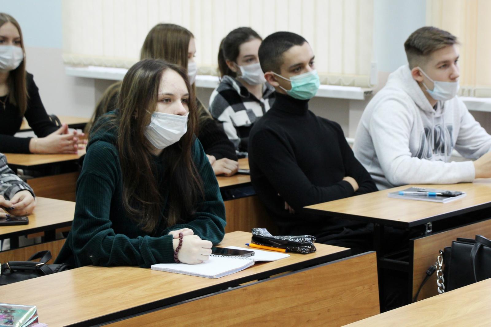 Студенты из ДНР и ЛНР смогут продолжить обучение в брянском филиале РАНХиГС