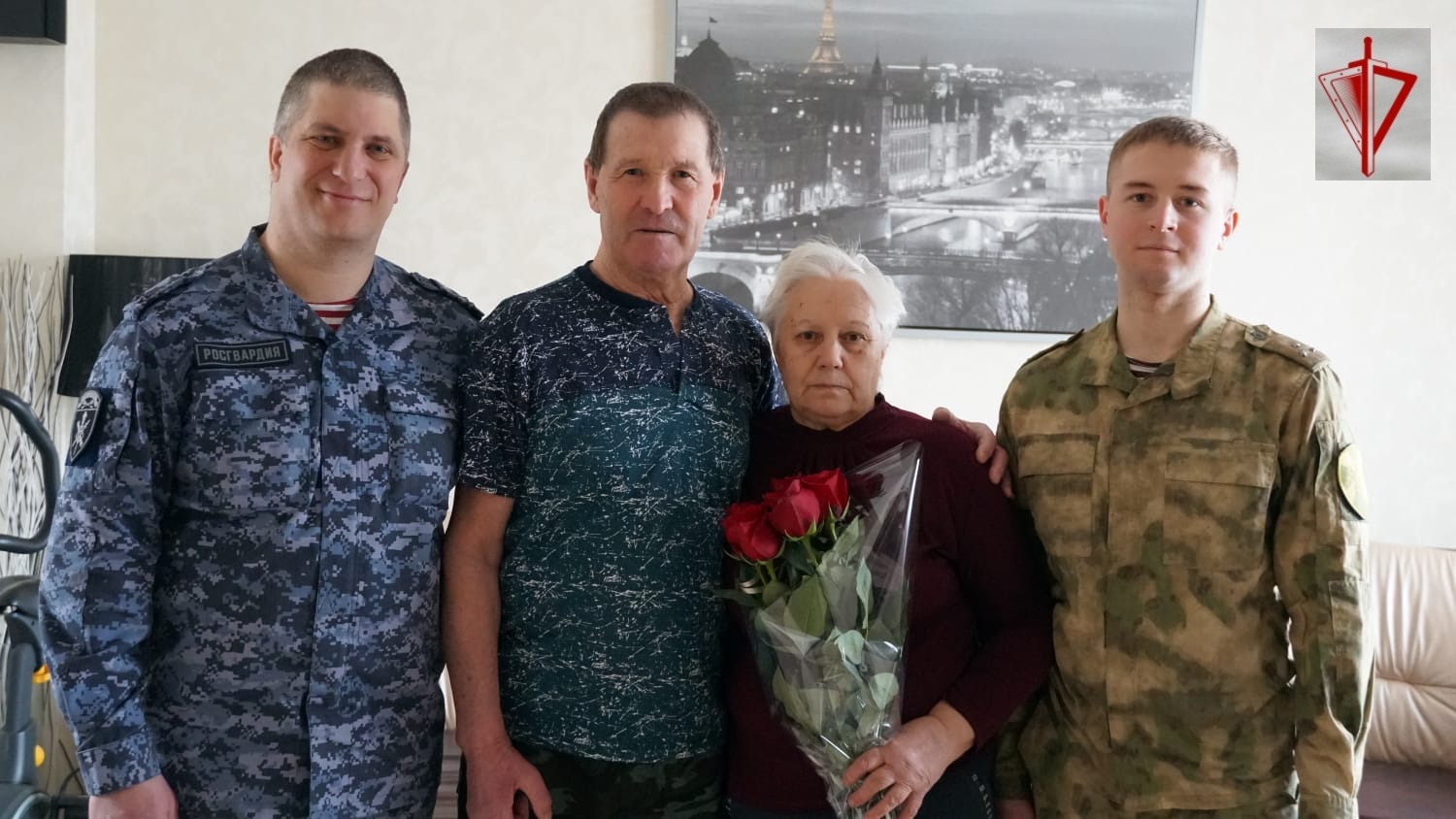 В Брянске родители Героя России Олега Визнюка празднуют 55-летие совместной жизни