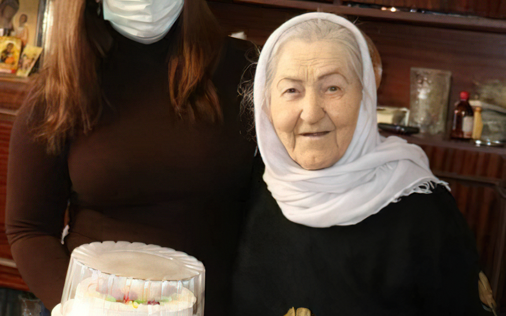 С 90-летним юбилеем в Феодосии поздравили родившегося в Брянской области врача
