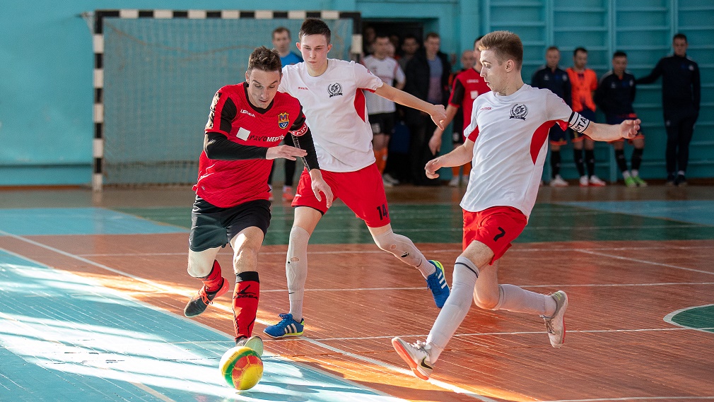 В Брянске прошли очередные матчи кубка области по мини-футболу