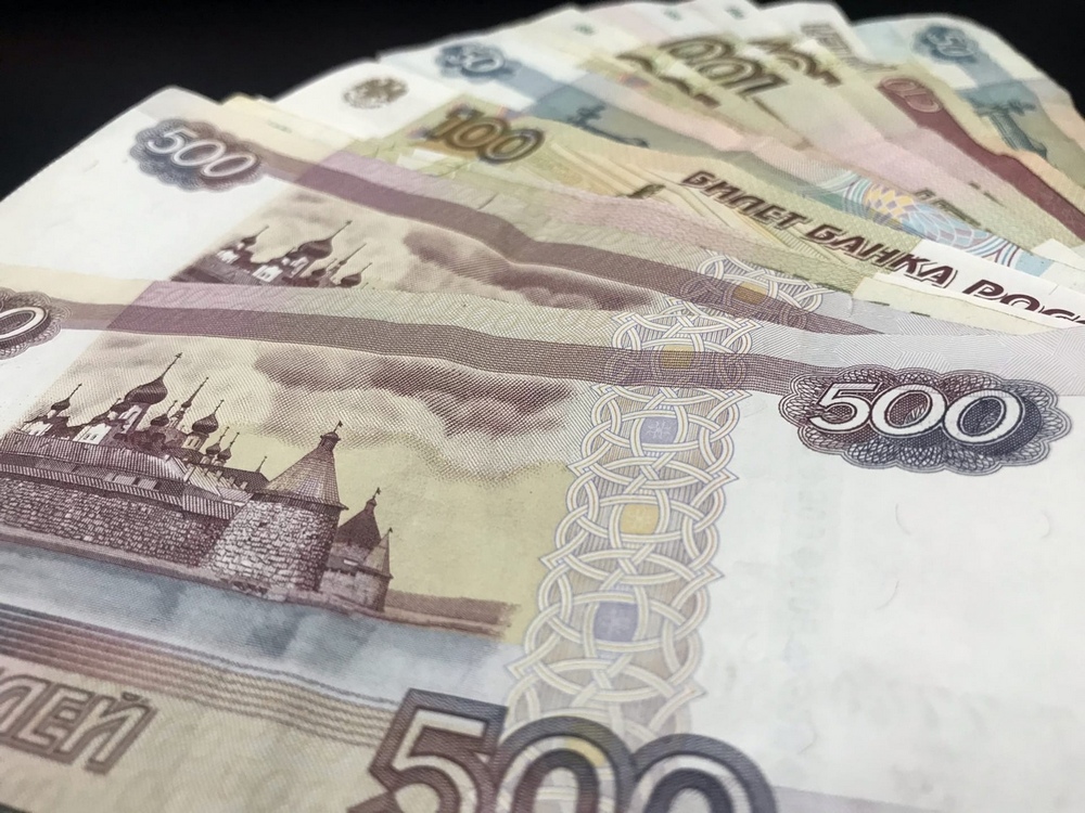 В Брянской области средняя зарплата составила 42 622 рубля