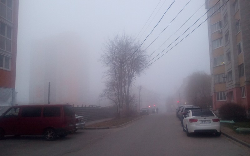 На город Брянск утром опустился густой туман