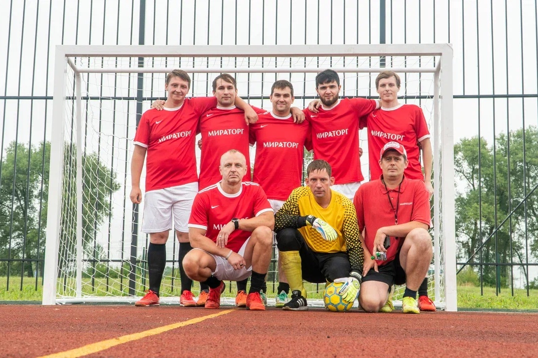 Команда «Мираторга» выиграла первый футбольный турнир в сезоне