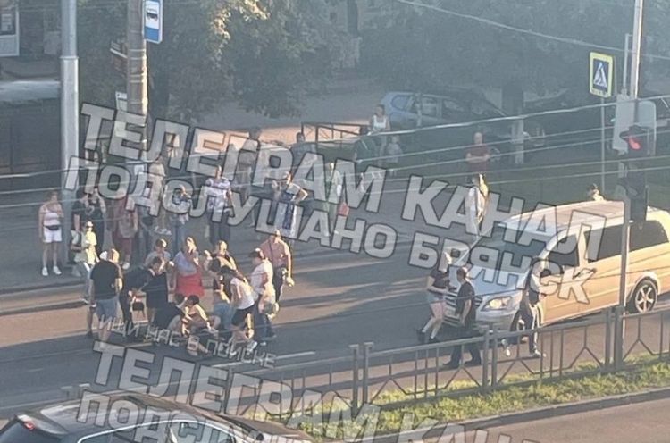 На Московском проспекте в Брянске «Мерседес» сбил пешехода