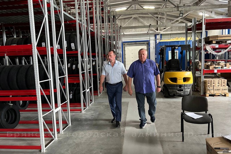 В Брянске открыли завод по сбору грузовиков