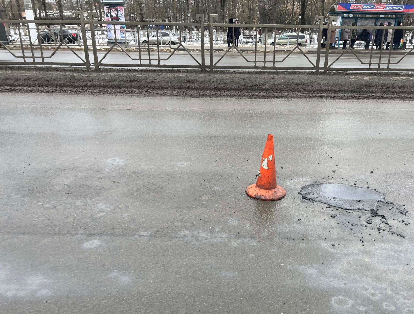 Брянцев восхитили технологии, используемые при ремонте дороги в Фокинском районе