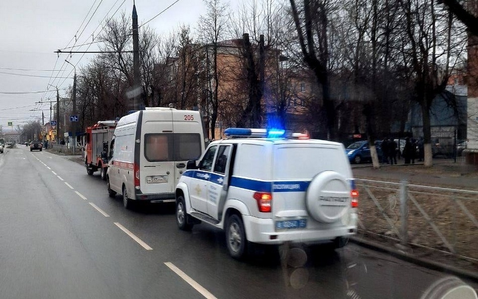В Брянске сообщили об эвакуации из Бежицкого районного суда
