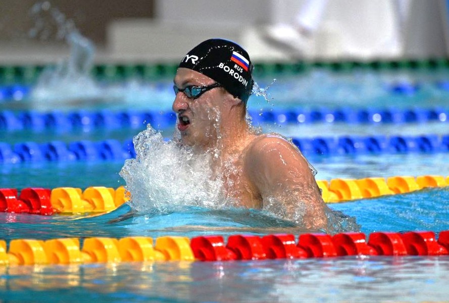 Брянский пловец Илья Бородин взял золото в финале КР-2023 с рекордным результатом
