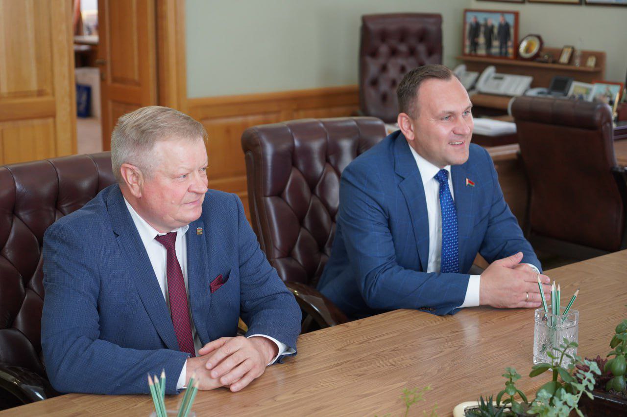 Руководитель концерна «Белгоспищепром» Олег Жидков посетил «День Брянского поля»
