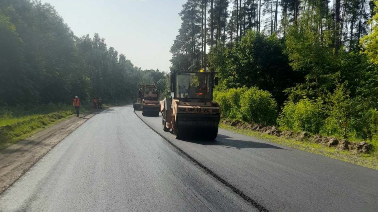 На территории Брянской области продолжается ремонт автодороги «Климово-Чуровичи»