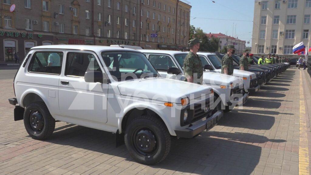 В Брянске прошло торжественное вручение новой спецтехники для военных и пограничников