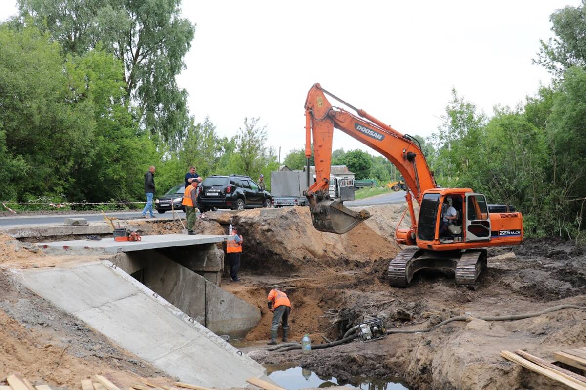 В Брянской области по нацпроекту пройдет капитальный ремонт автодороги «Стародуб-Новые Ивайтенки»