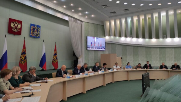 В Брянске проходит очередное пленарное заседание региональной Общественной палаты