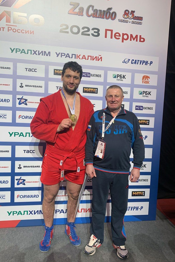Брянский самбист Артем Осипенко стал 11-кратным чемпионом России
