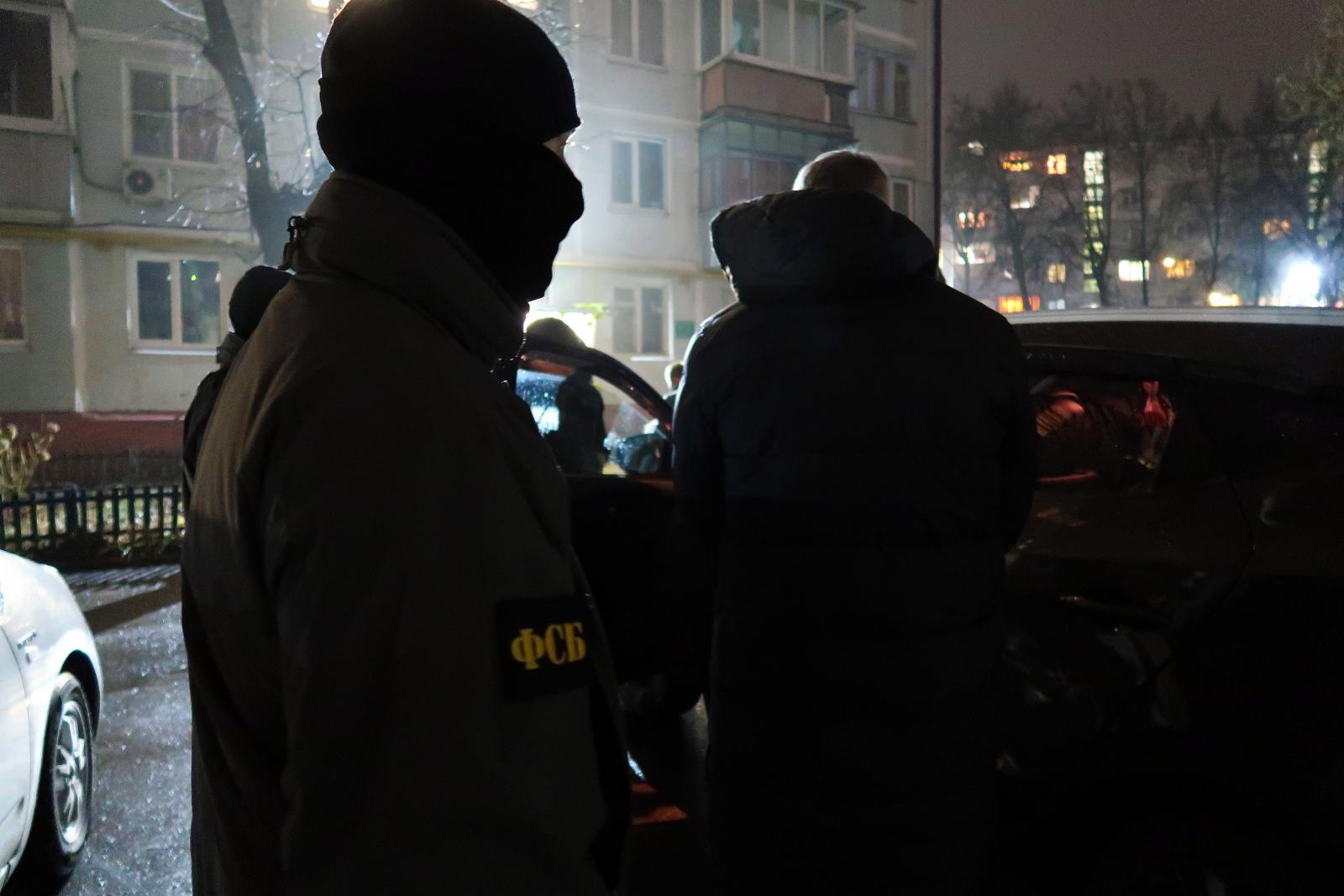 В Брянской области сотрудники ФСБ обнаружили взрывные устройства на месте нападения диверсантов