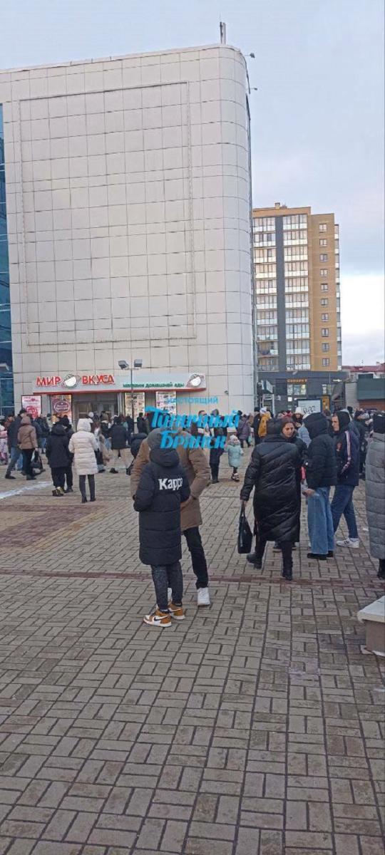 В Бежицком районе Брянска жители сообщили в соцсетях об эвакуации ТЦ «БУМ-сити»