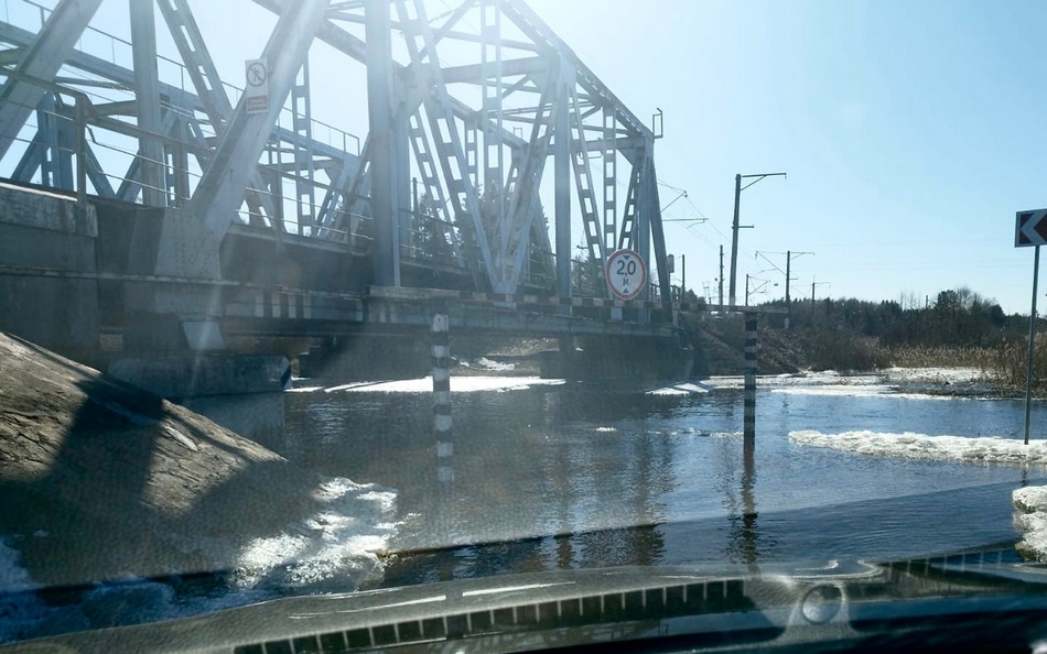 Из-за паводка временно закроют движение под мостом в Фокинском районе Брянска
