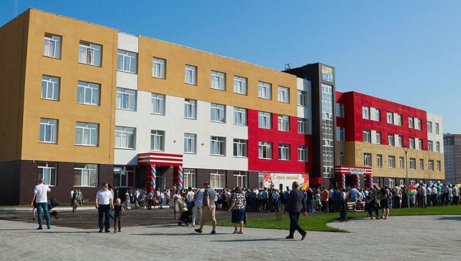 В учебных заведениях города Брянска усилили меры безопасности в связи с нападением украинских диверсантов