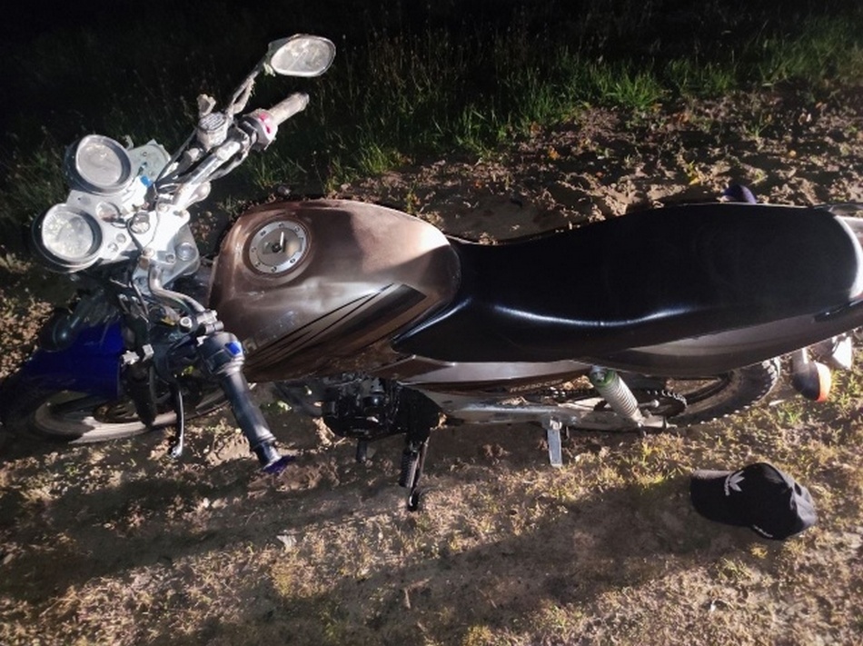 В ДТП под Климовом сильно пострадал 20-летний мотоциклист